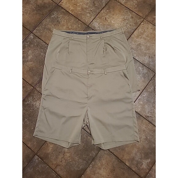 Roundtree & Yorke Performance Shorts 2 Pairs Mens 46B Khaki Work Play Golf Big - Picture 1 of 8